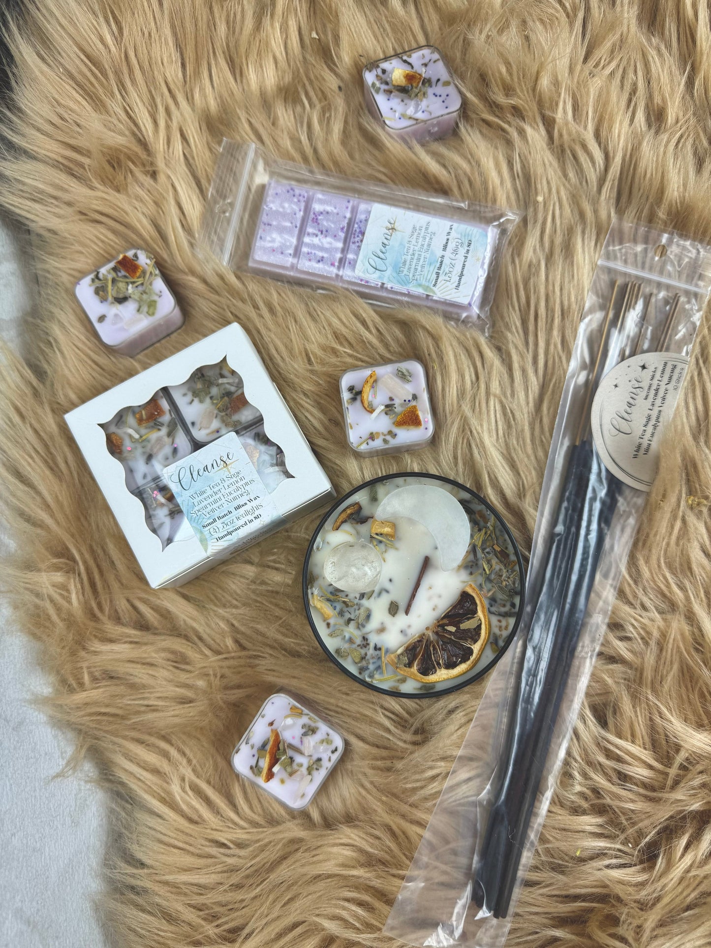 Cleansing Intention Candles: White Tea, Sage, Lavender & Crystals for Manifestation Rituals