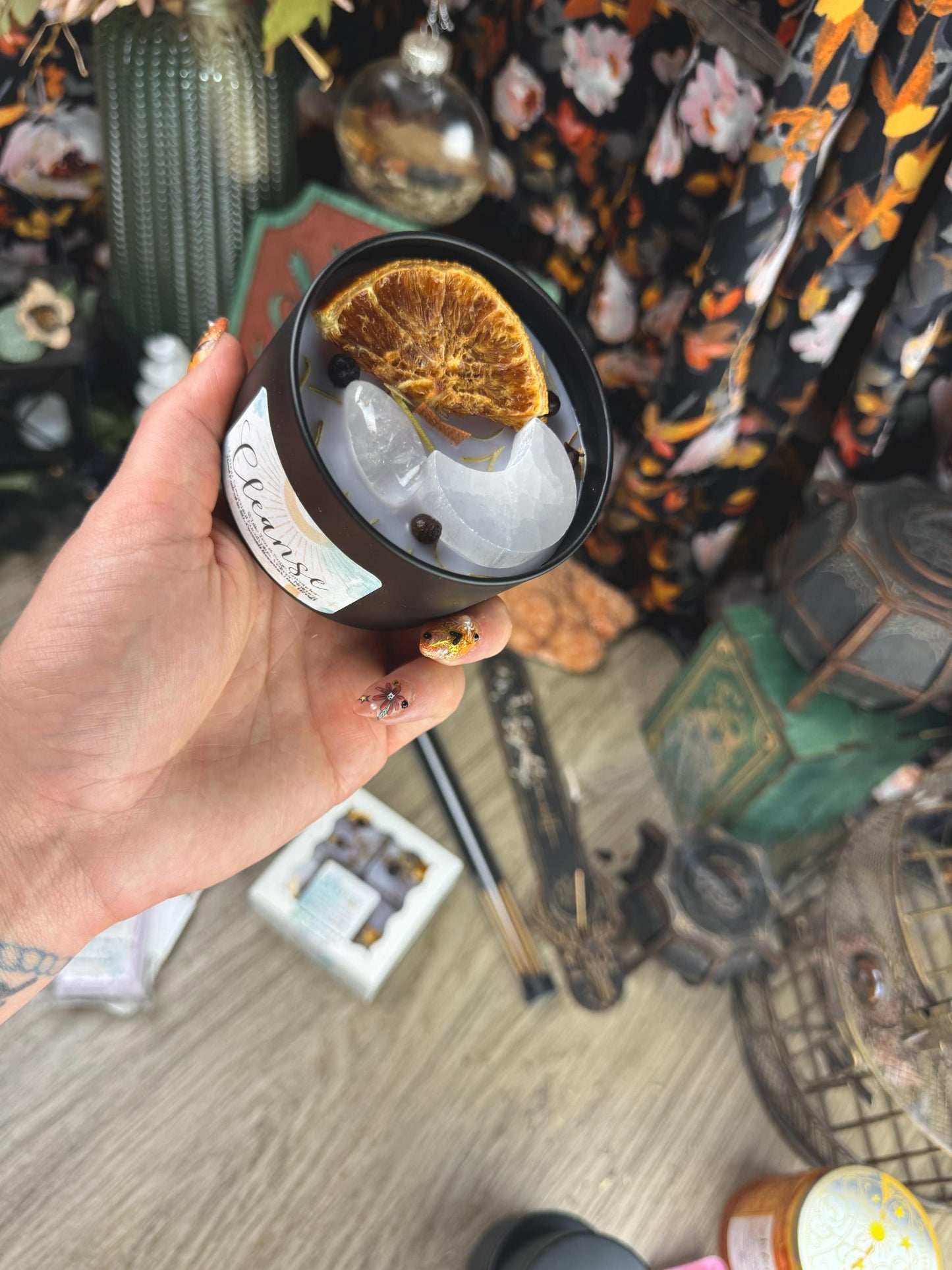Cleansing Intention Candles: White Tea, Sage, Lavender & Crystals for Manifestation Rituals