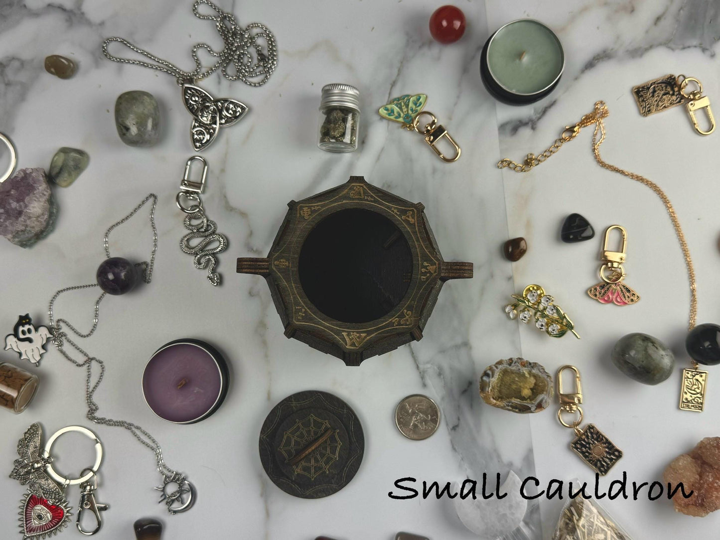 Miniature Wooden Witch's Cauldron with Lid - Mystical Decor for Spellcraft and Halloween