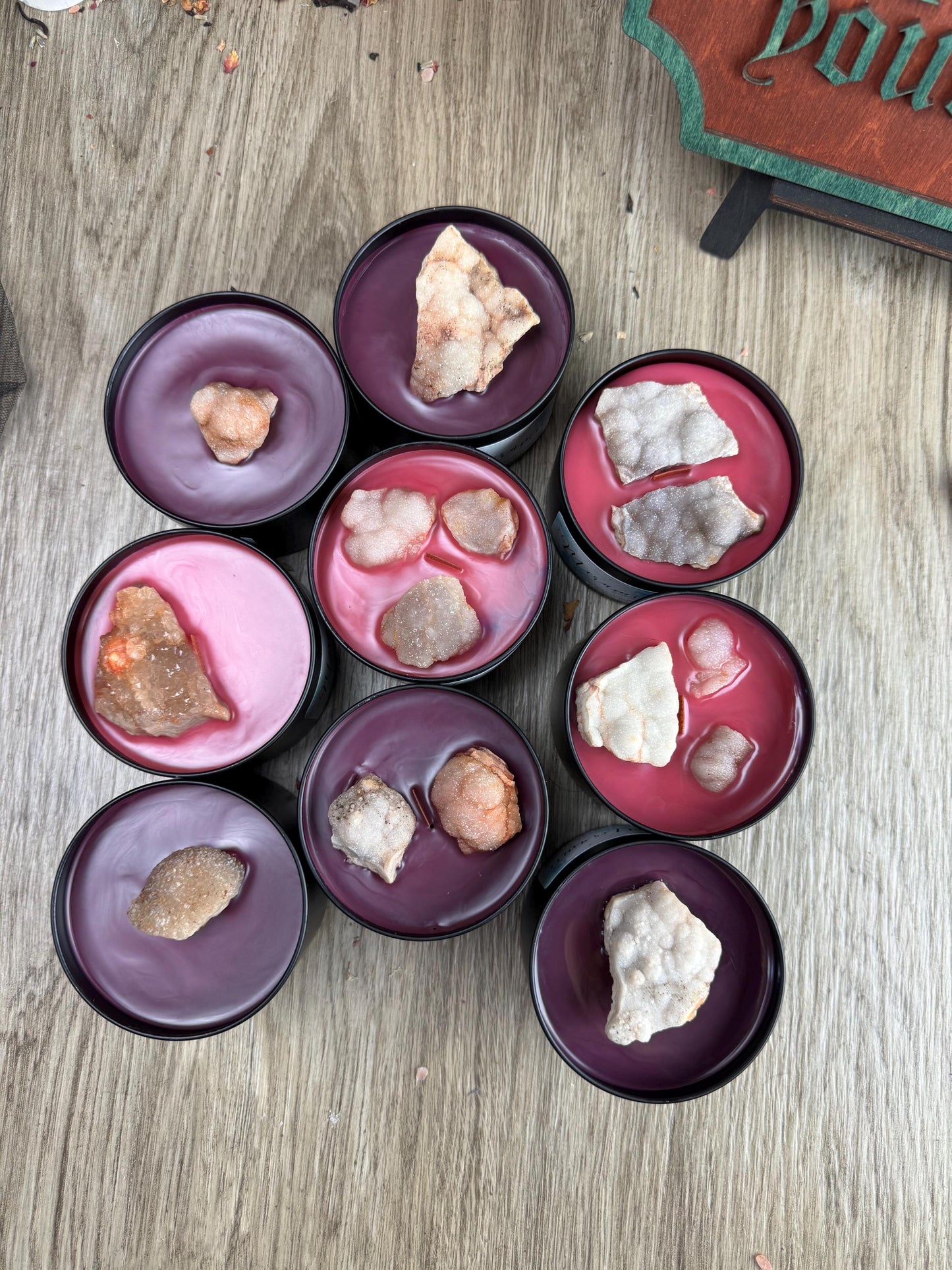 6oz Meramec Geode Candle with Crackling Wood Wick - Handmade Crystal Quartz Aromatherapy Decor