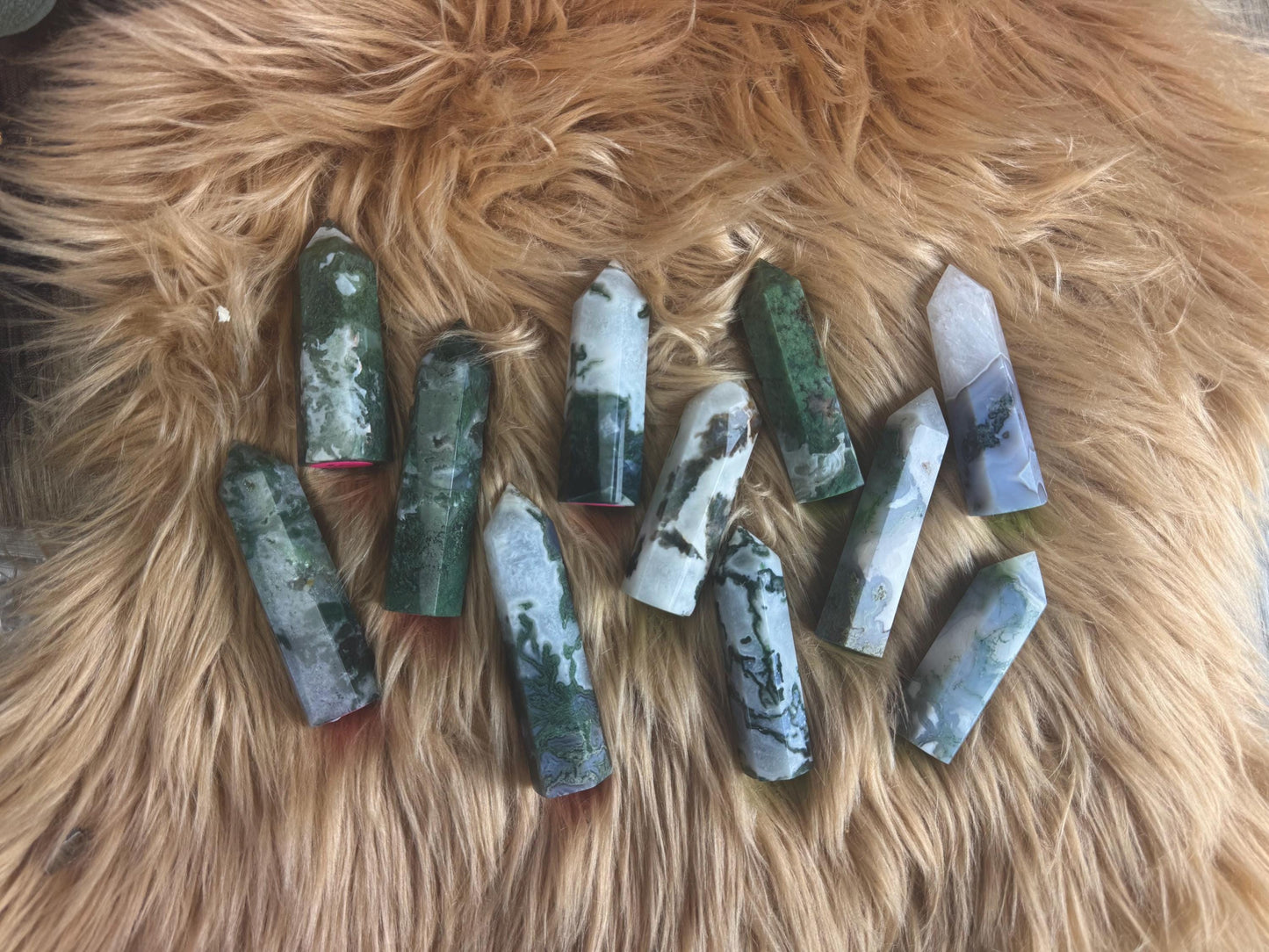 Enchanting Moss Agate Towers: Witchy Altar Decor & Divination Tools for Spiritual Practices