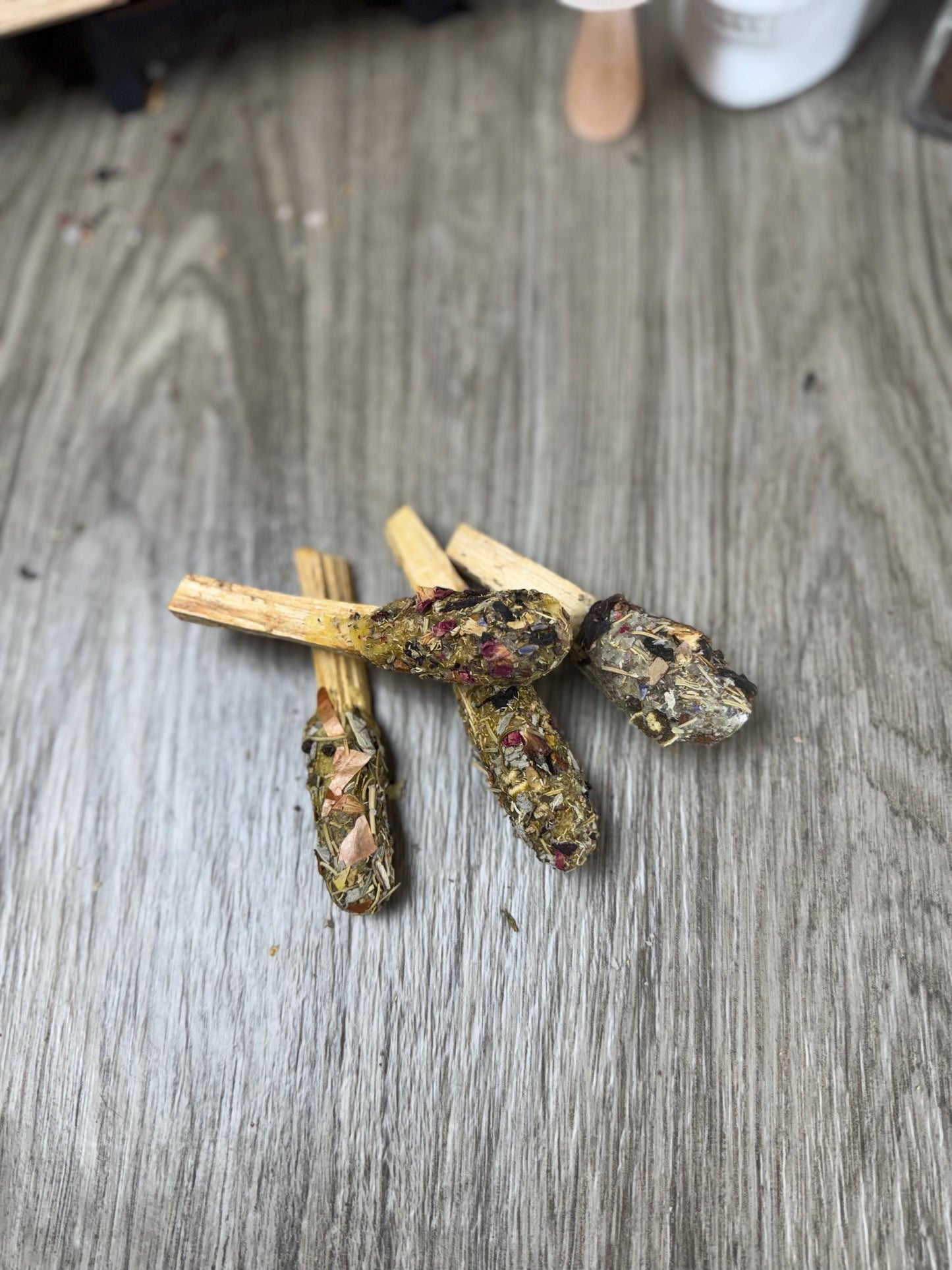 Palo Santo Smudge Pops with Abalone Shell: Incense Kit for Cleansing, Grounding, and Protection