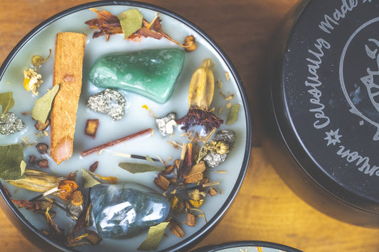 Scented Herbal Intention Candle with Crystals for Prosperity, Abundance & Manifestation